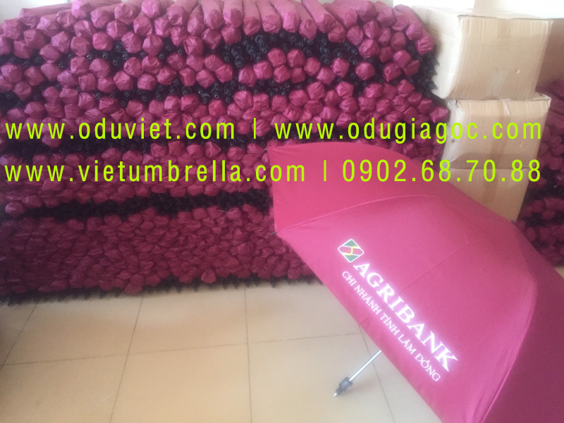 xưởng sản xuất ô dù cầm tay in logo quảng cáo